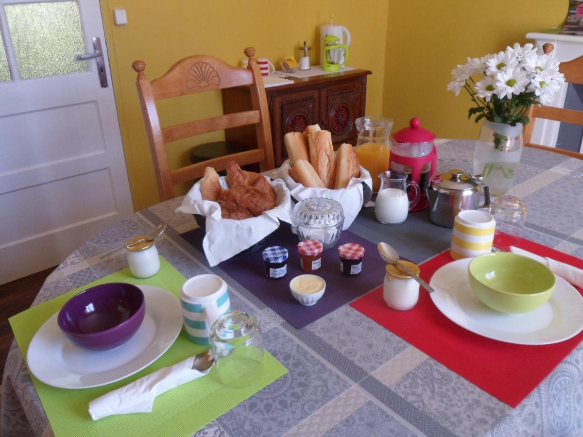 Riverside Bed And Breakfast Huelgoat Bagian luar foto
