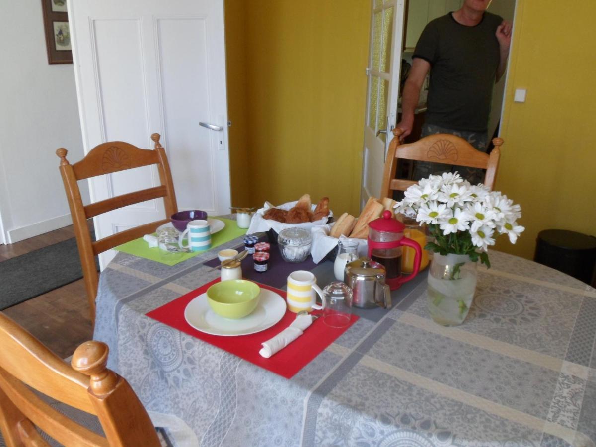 Riverside Bed And Breakfast Huelgoat Bagian luar foto